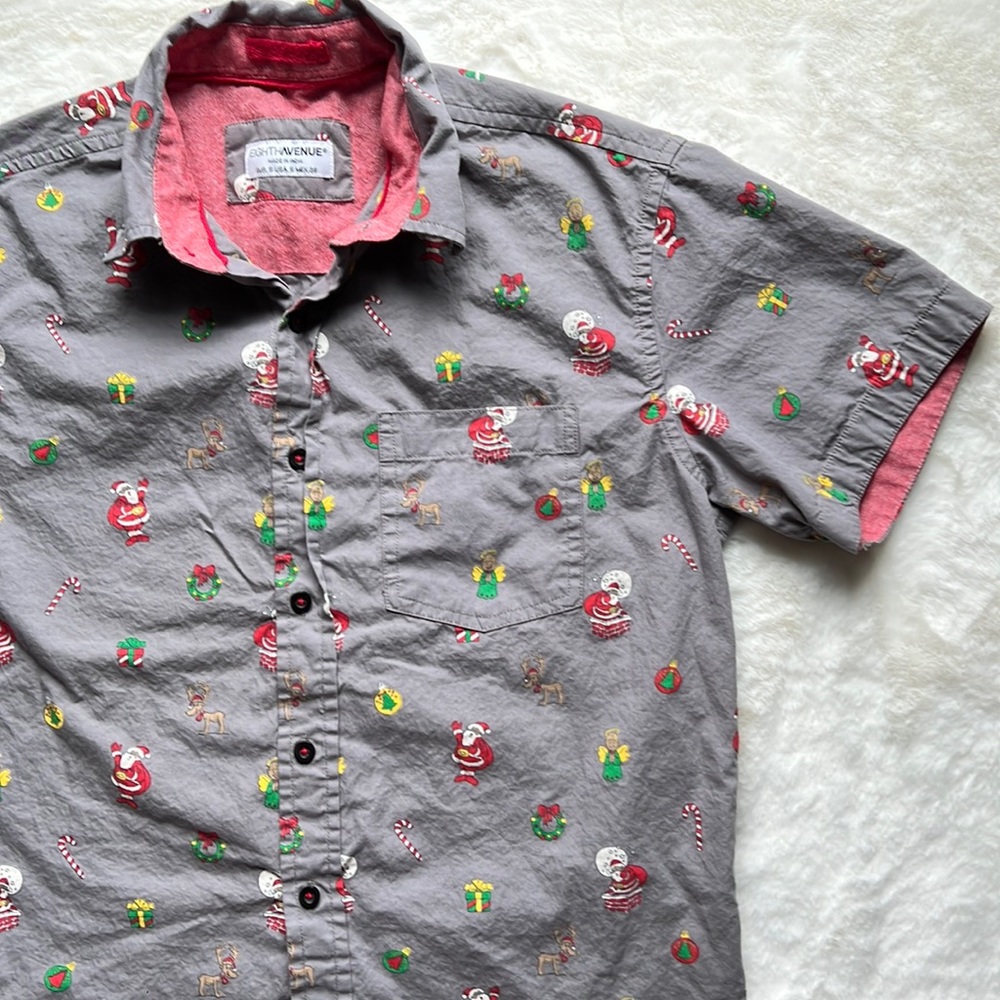 “Ugly” Christmas Printed‎ Button Down